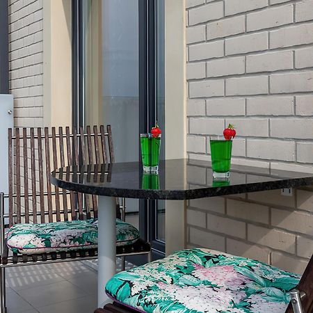 Na Wydmach Sea View By Renters Prestige Apartment Мендзиводзе Екстериор снимка